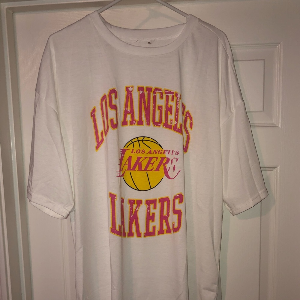 Lakers shirt